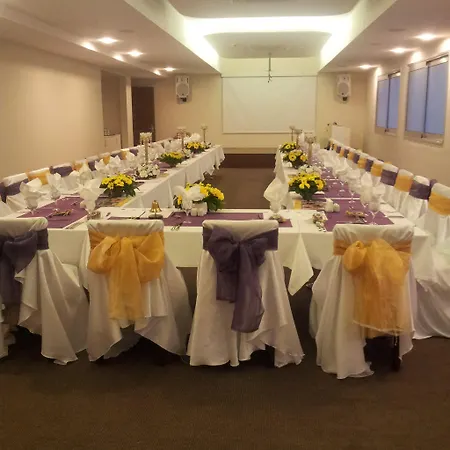 מלון Blue Bay Platinum