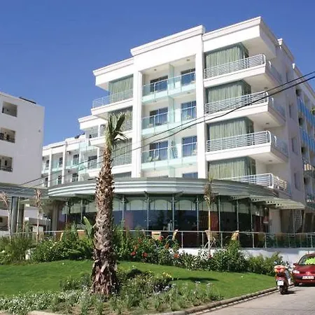 Blue Bay Platinum מלון