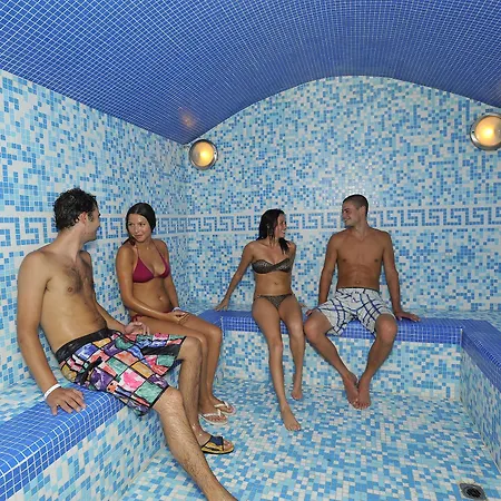 白金蓝湾酒店 马尔马里斯