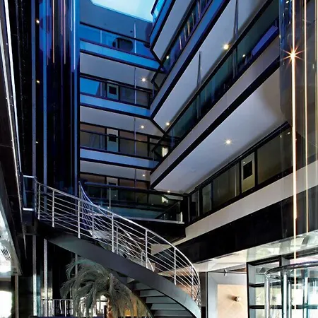 白金蓝湾酒店 马尔马里斯