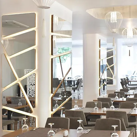 白金蓝湾酒店 酒店