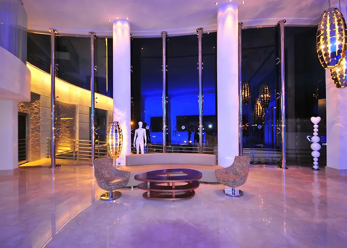 بلو بي بلاتينيوم