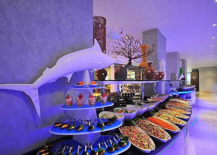 Blue Bay Platinum Hotell 5*